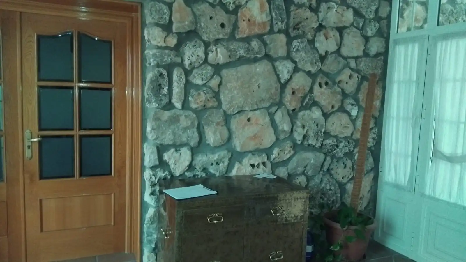 Houses for sale in Buendía  with Air Conditioner, Heating and Private garden