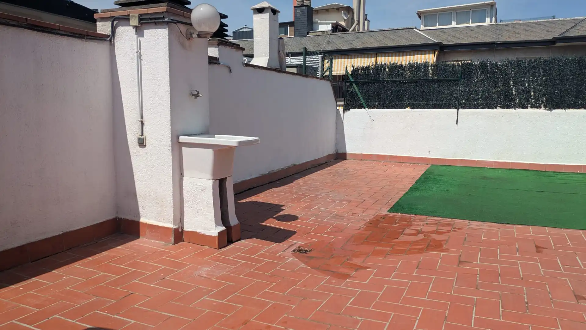 Terraza de Ático en venta en Sant Andreu de la Barca con Calefacción, Terraza y Trastero