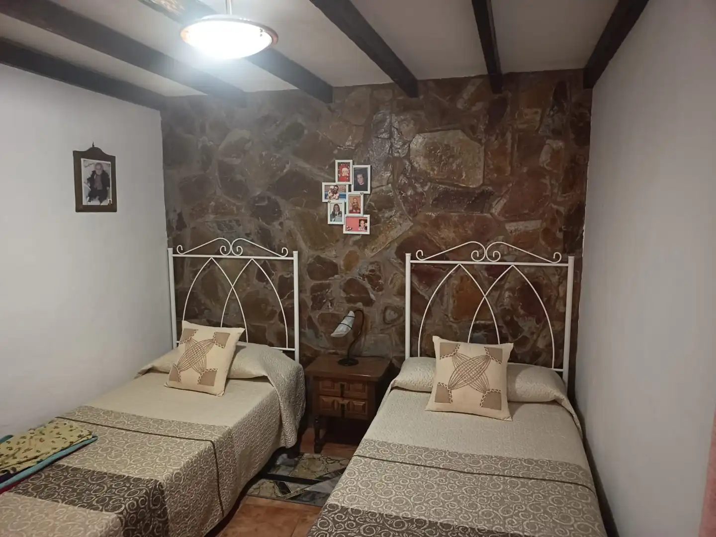 Dormitori de Casa o xalet en venda en Santa Lucía de Tirajana amb Calefacció, Jardí privat i Rentadora