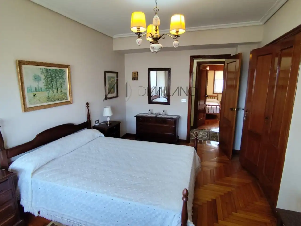 Habitación de Piso de alquiler en Vigo  con Calefacción, Parquet y Amueblado