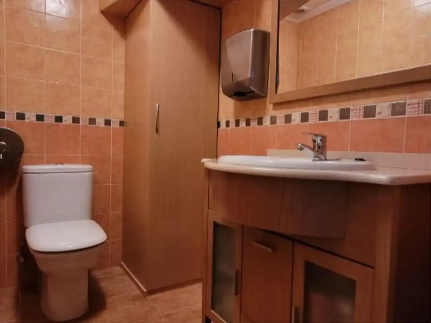 Baño de Oficina en venta en Narón con Amueblado