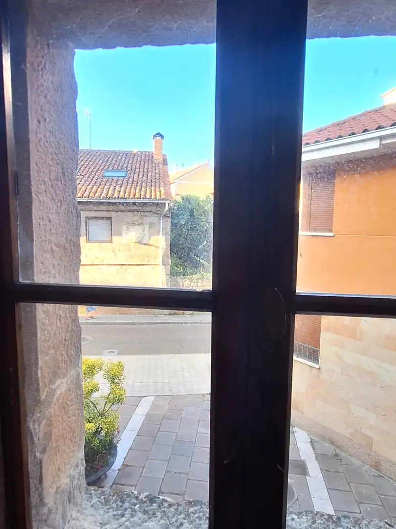 Exterior view of Houses for sale in Aguilar de Campoo  with Balcony