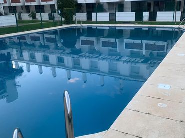 Terraced house with balcony for sale in La Antilla