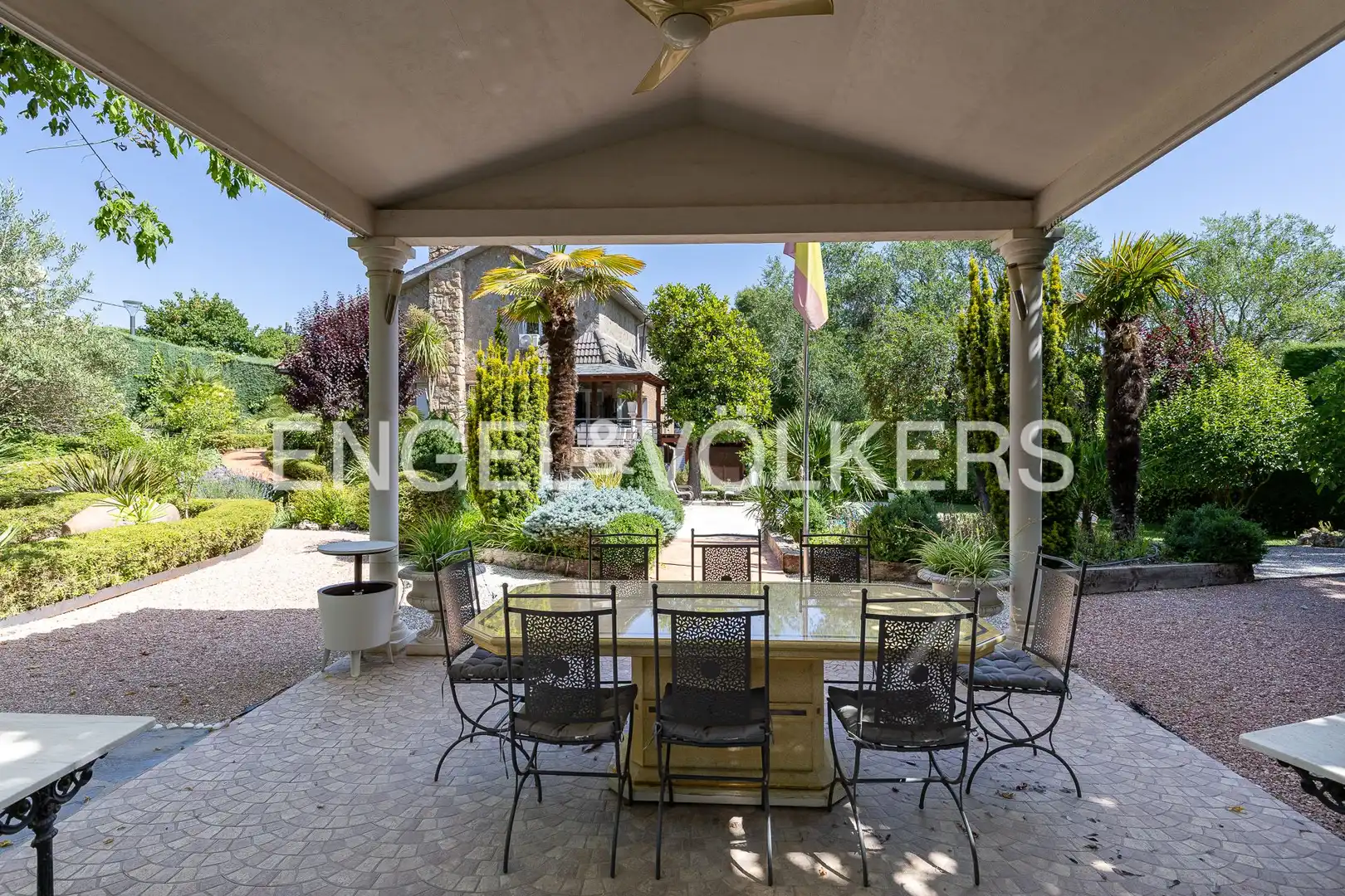 Terrace of Houses for sale in Majadahonda  with Air Conditioner, Heating and Private garden