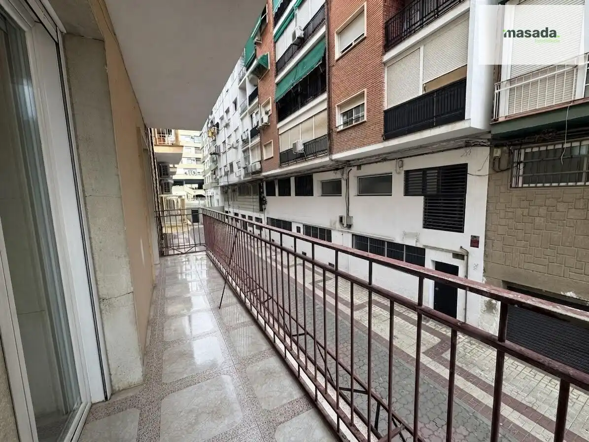 Exterior view of Flat for rent in Granada  with Furnished and Balcony