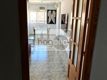 Flat with lift to rent in Sur