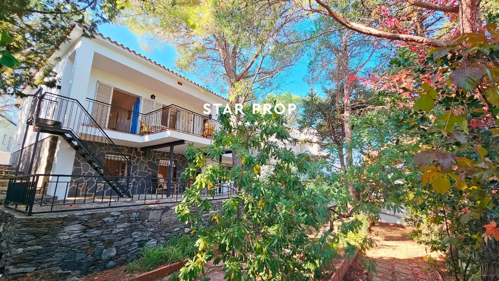 Vista exterior de Casa o chalet en venta en Llançà con Terraza, Trastero y Amueblado