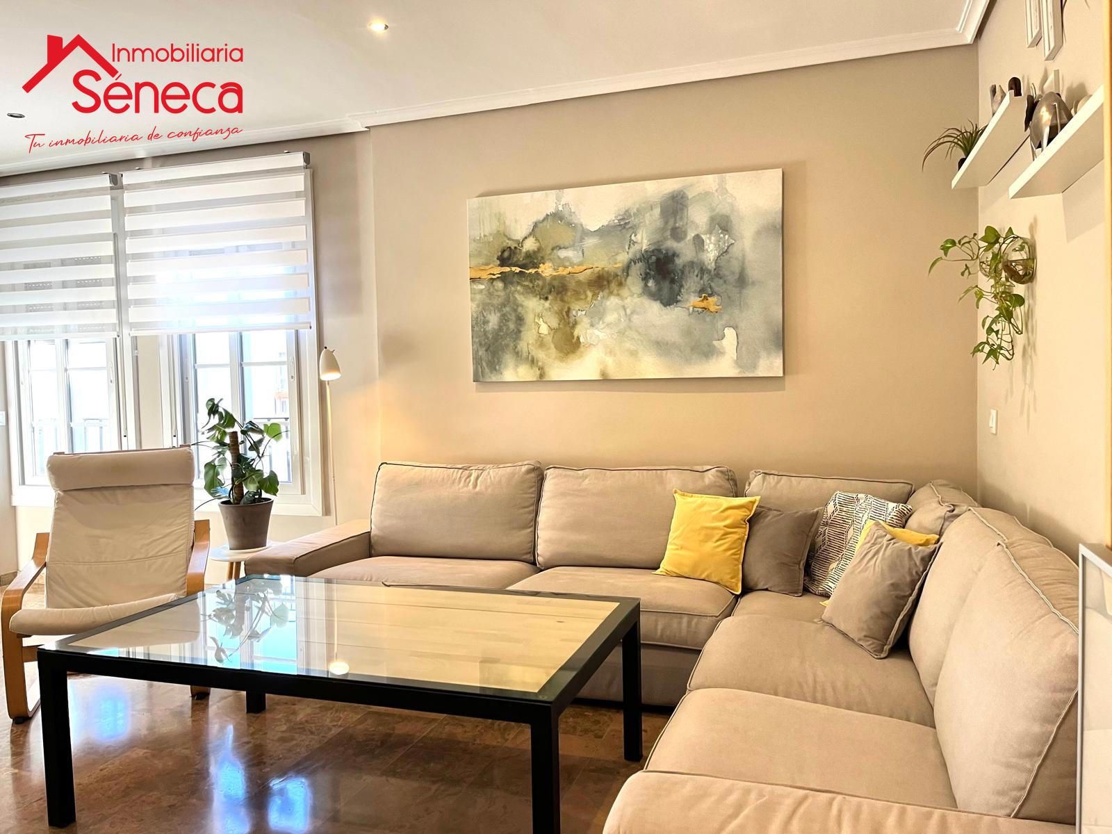 Sala d'estar de Pis en venda en  Córdoba Capital amb Aire condicionat, Calefacció i Moblat