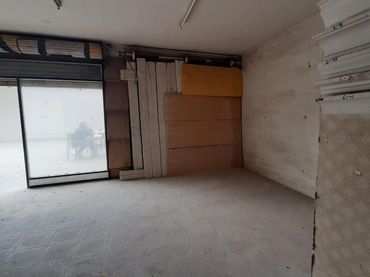 Local comercial de lloguer a Comte Vilardaga 2 Bis