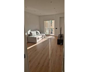 Living room of Flat to rent in  Barcelona Capital  with Air Conditioner, Heating and Parquet flooring