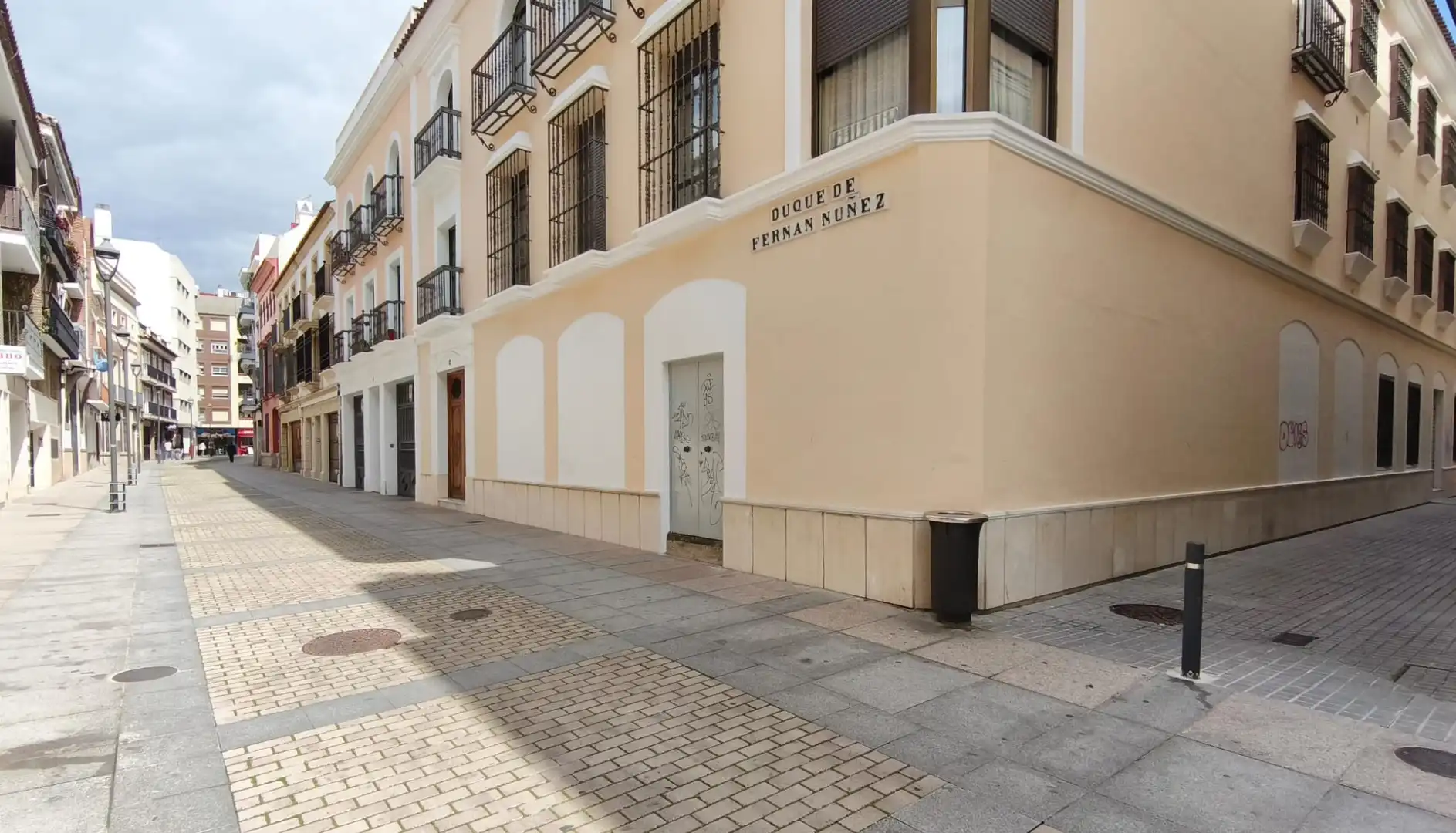 Local comercial de lloguer a Centro