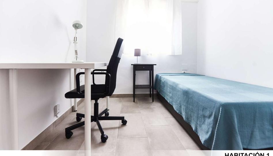 Photo 1 of Flat to share in Barrio León, Sevilla