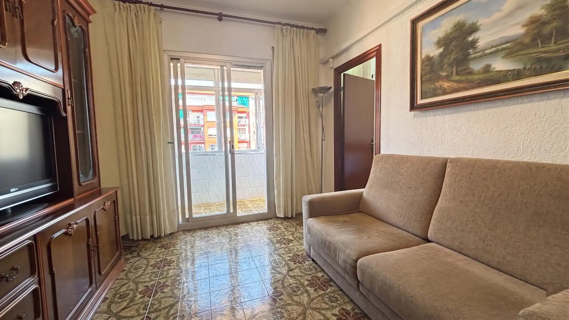 Sala de estar de Piso en venta en Barcelona con Aire acondicionado, Amueblado y Balcón