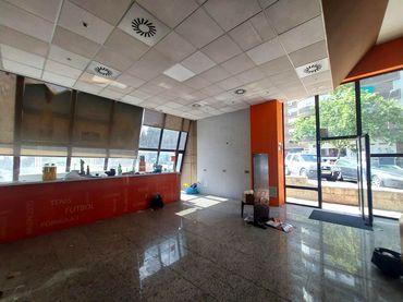 Local comercial de lloguer a Chamartín