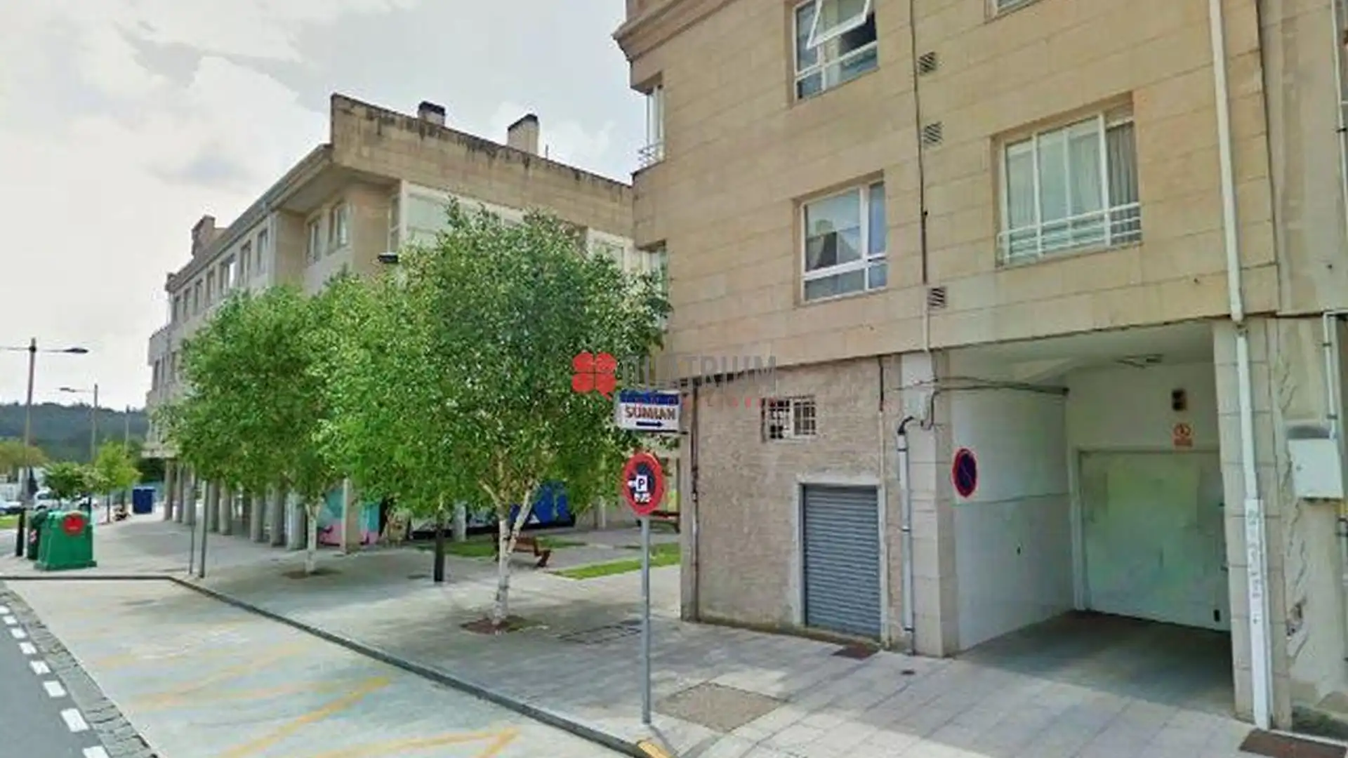 Vista exterior de Garaje en venta en Santiago de Compostela 