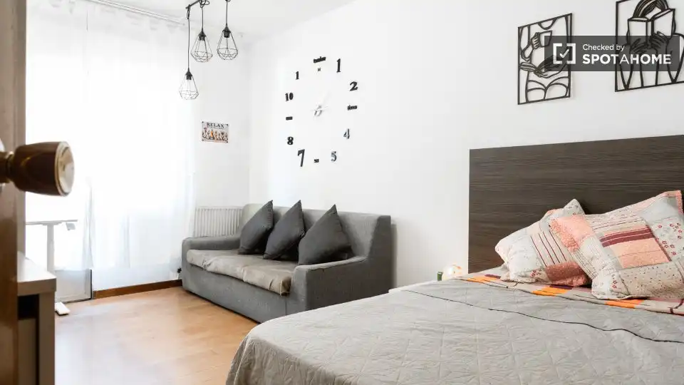 Habitación de Piso para compartir en Alcobendas con Aire acondicionado, Calefacción y Terraza