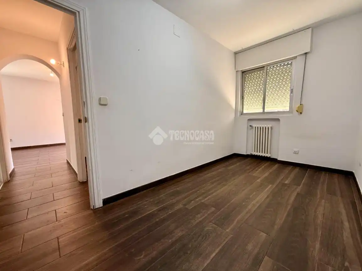 Bedroom of Flat for sale in Moratalaz
