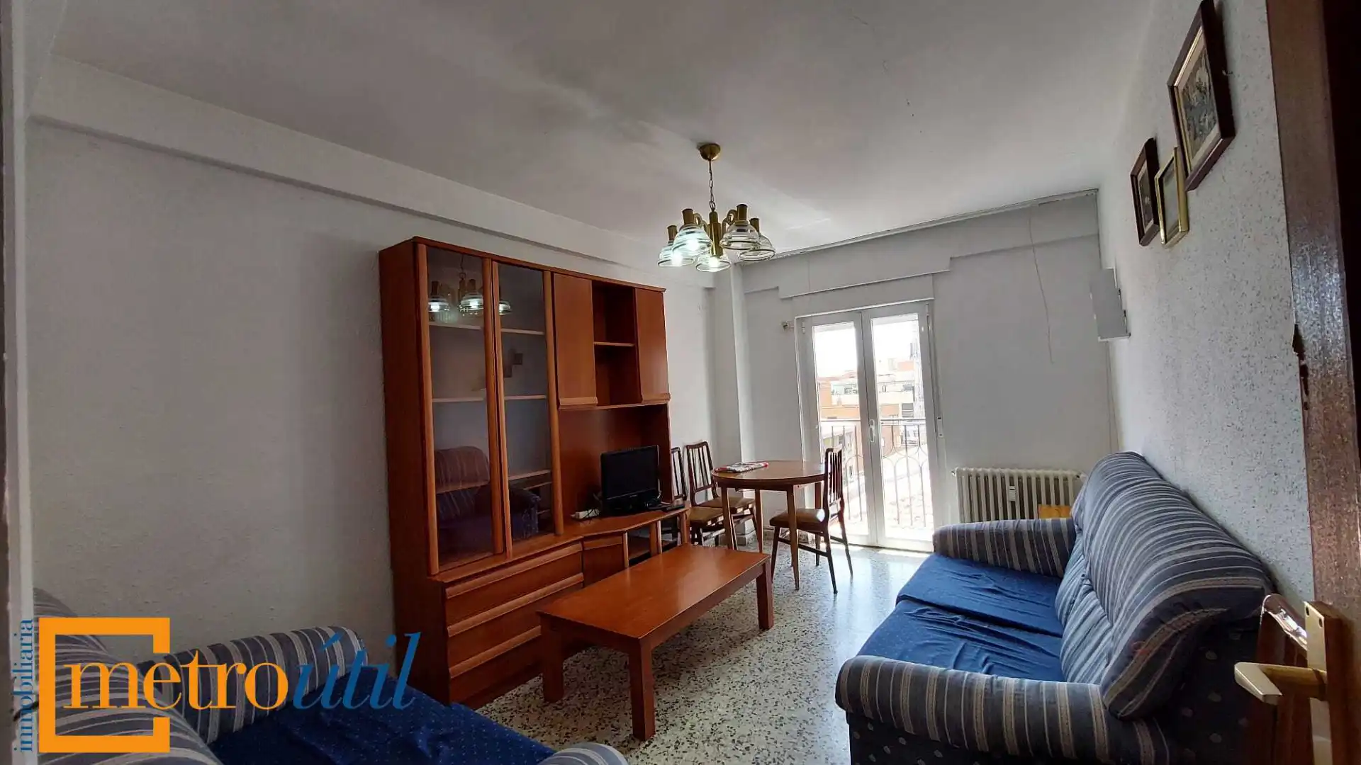 Living room of Flat for rent in Salamanca  with Heating, Furnished and Balcony