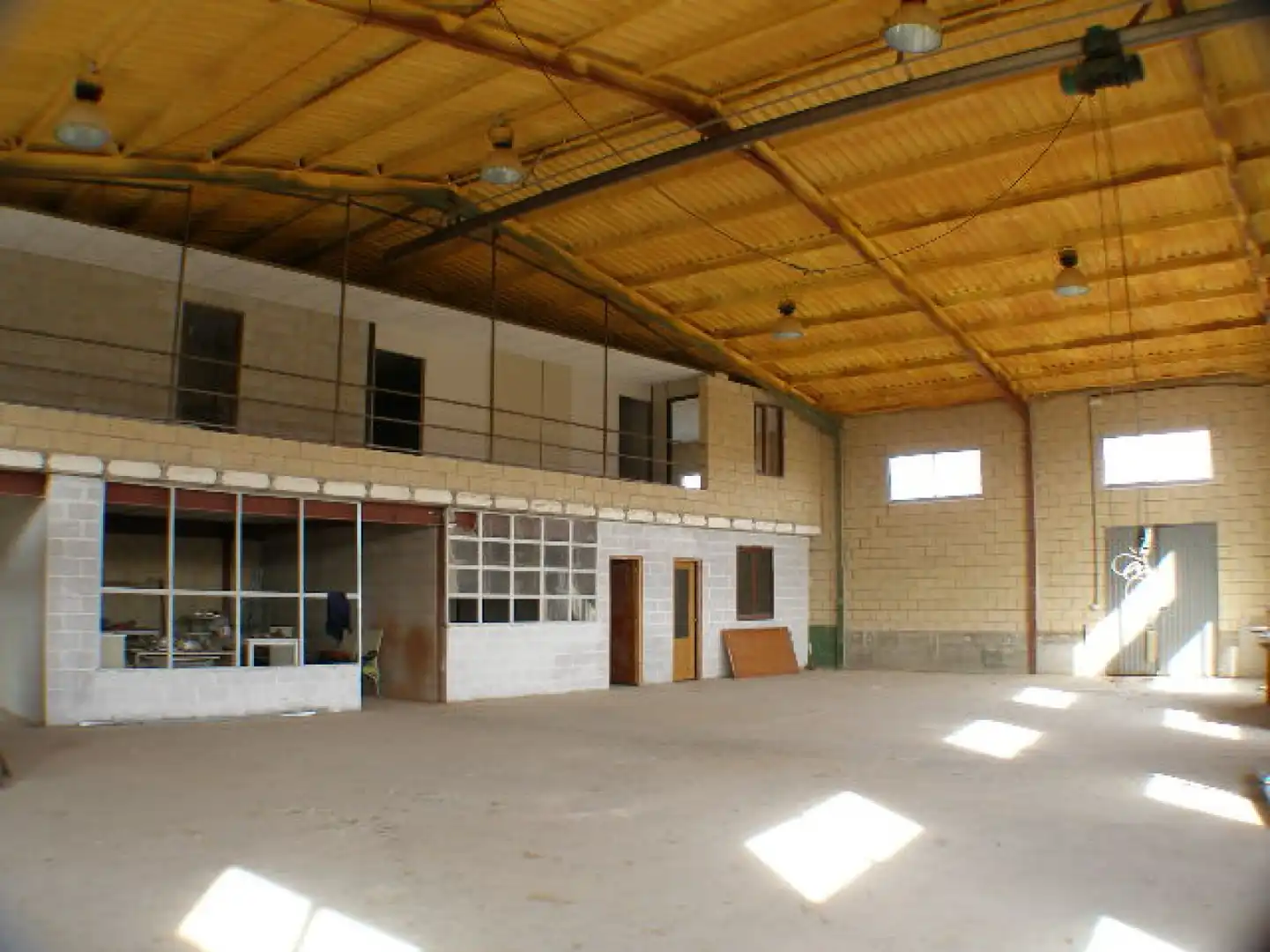 Industriegebäude zum Verkauf in Oyón-Oion - Pol El Puntido