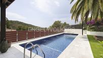 Swimming pool of House or chalet for sale in Sant Pere de Ribes  with Air Conditioner, Heating and Private garden