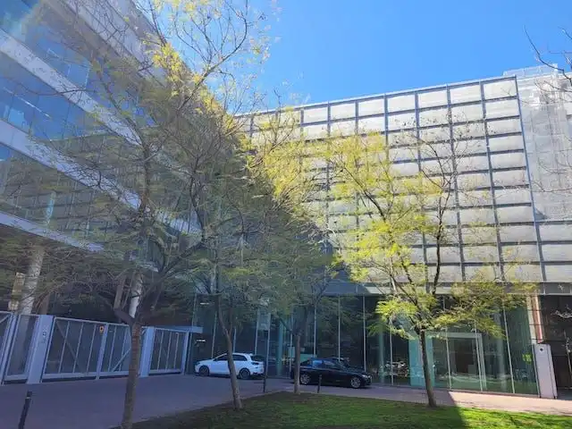 Außenansicht von Büro zur Miete in Barcelona mit Klimaanlage, Heizung und Terrasse