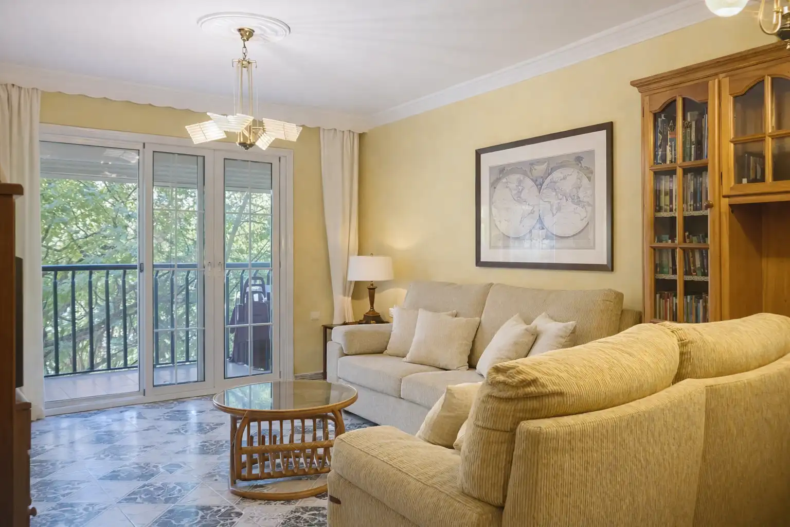 Apartament amb terrassa en venda a Estepona Pueblo, imagen 7