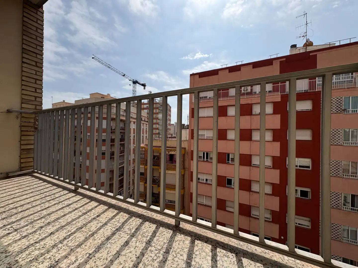 Terrassa de Pis de lloguer en Castellón de la Plana / Castelló de la Plana amb Aire condicionat, Moblat i Forn