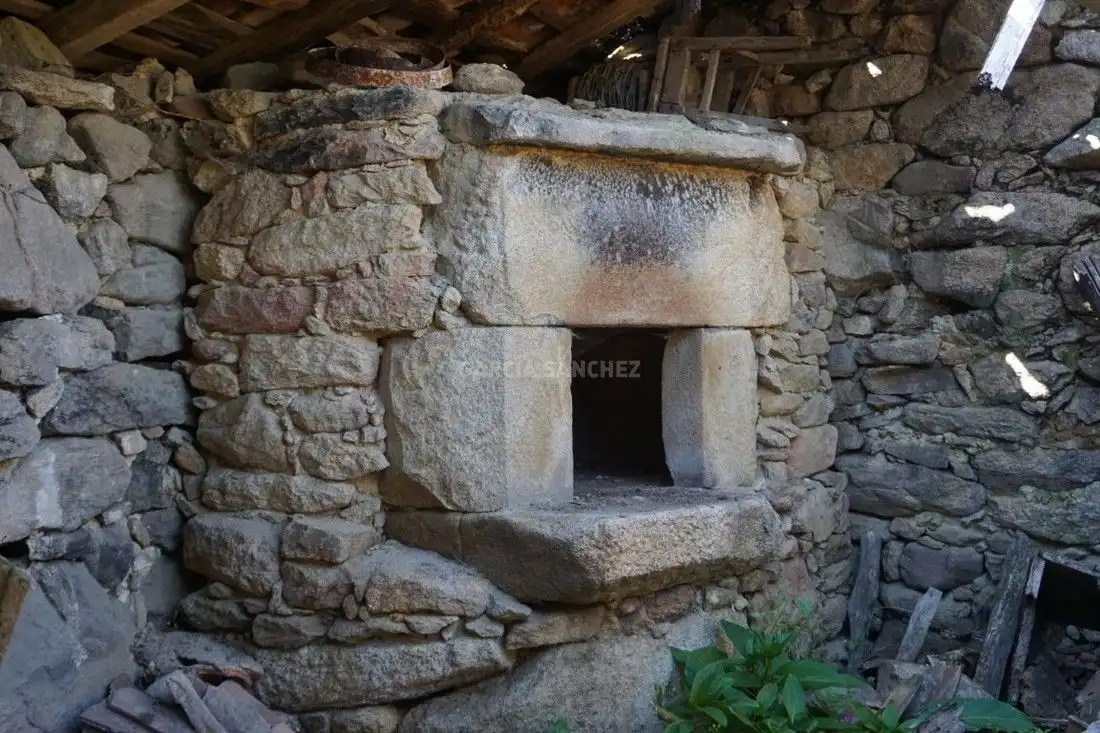 Country homes for sale in Boiro  with Private garden