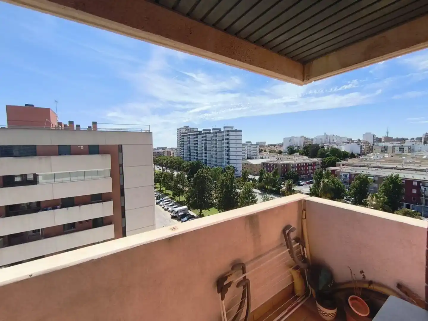 Terrassa de Pis en venda en  Huelva Capital amb Aire condicionat, Piscina i Balcó
