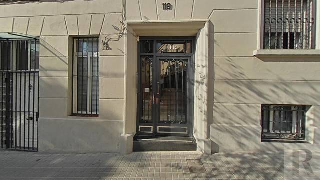 Piso en Venta en CL CANIGO en Horta