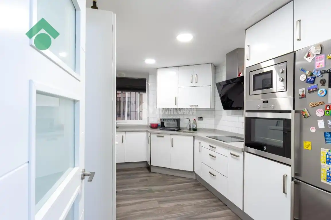 Flat with pool for sale in Playa del Rincón