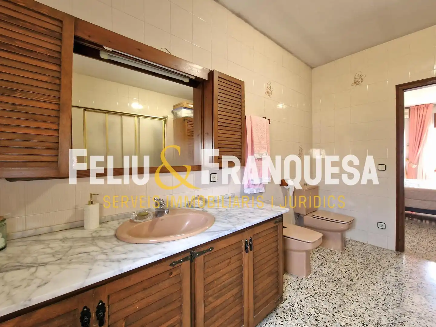 Bathroom of Houses for sale in Sant Cugat del Vallès  with Heating, Private garden and Terrace