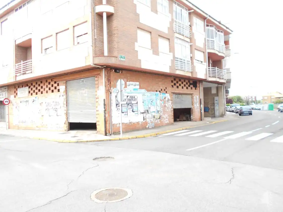 Local comercial en venda a Villaquilambre