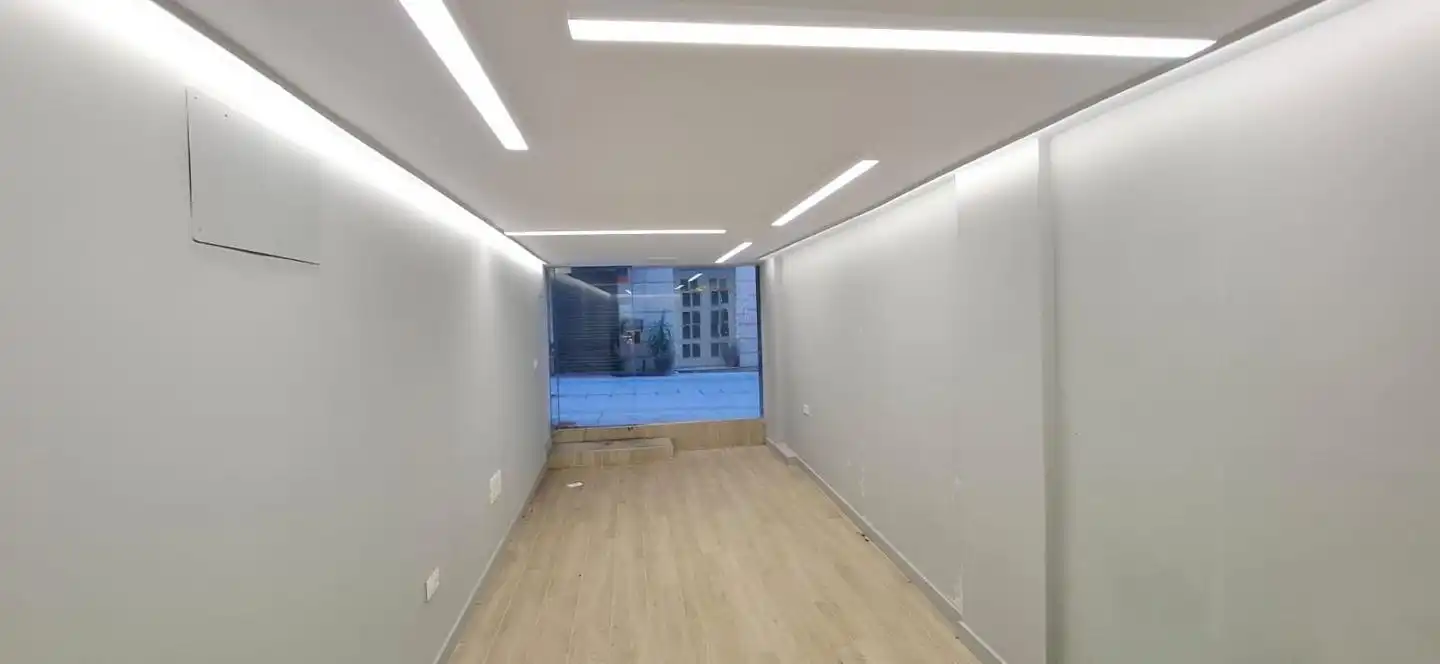 Local comercial en venta en Cuesta, imagen 3