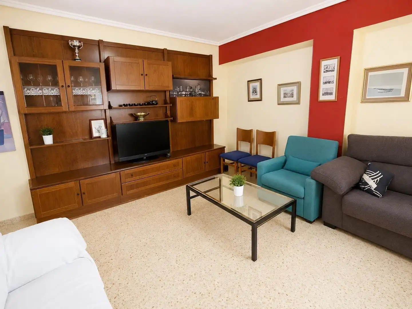 Living room of Flat for sale in Valencia  with Air Conditioner, Furnished and Balcony
