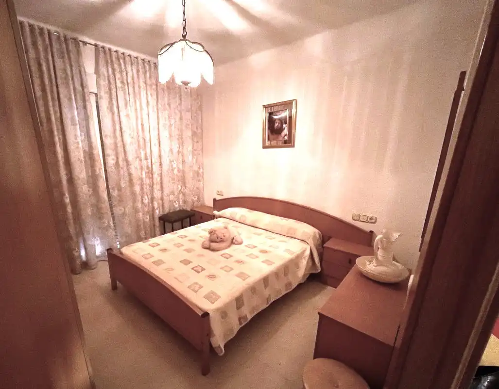 Schlafzimmer von Wohnung zum Verkauf in Manises mit Klimaanlage, Heizung und Möbliert