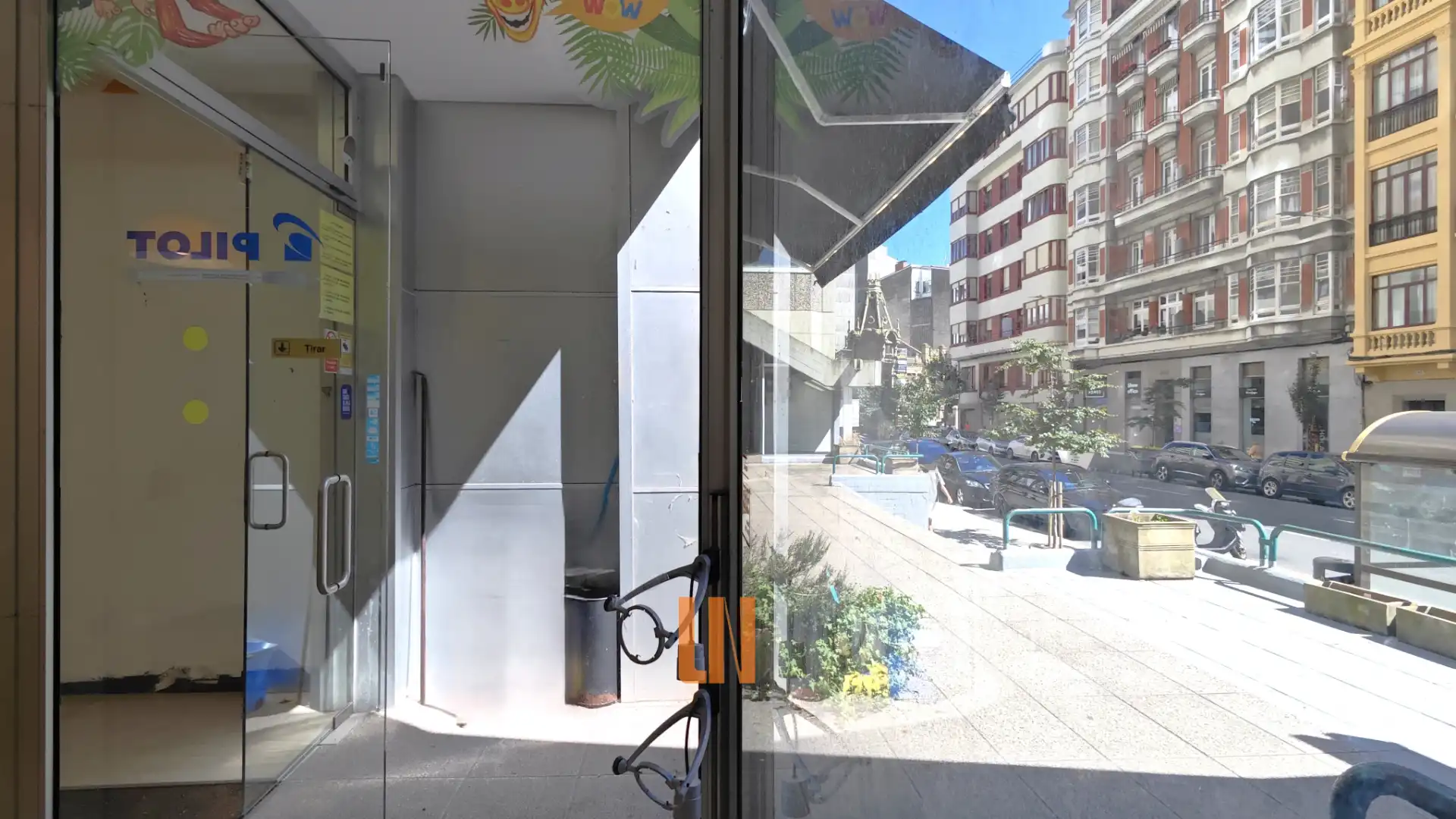 Local de lloguer en A Coruña Capital  amb Internet