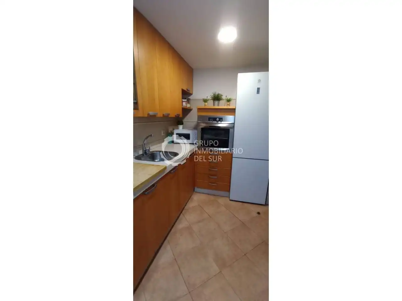 Küche von Wohnung zum Verkauf in Puerto Real mit Parkett, Abstellraum und Möbliert
