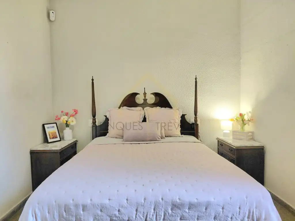 Schlafzimmer von Dachboden zum Verkauf in Granollers mit Klimaanlage und Terrasse