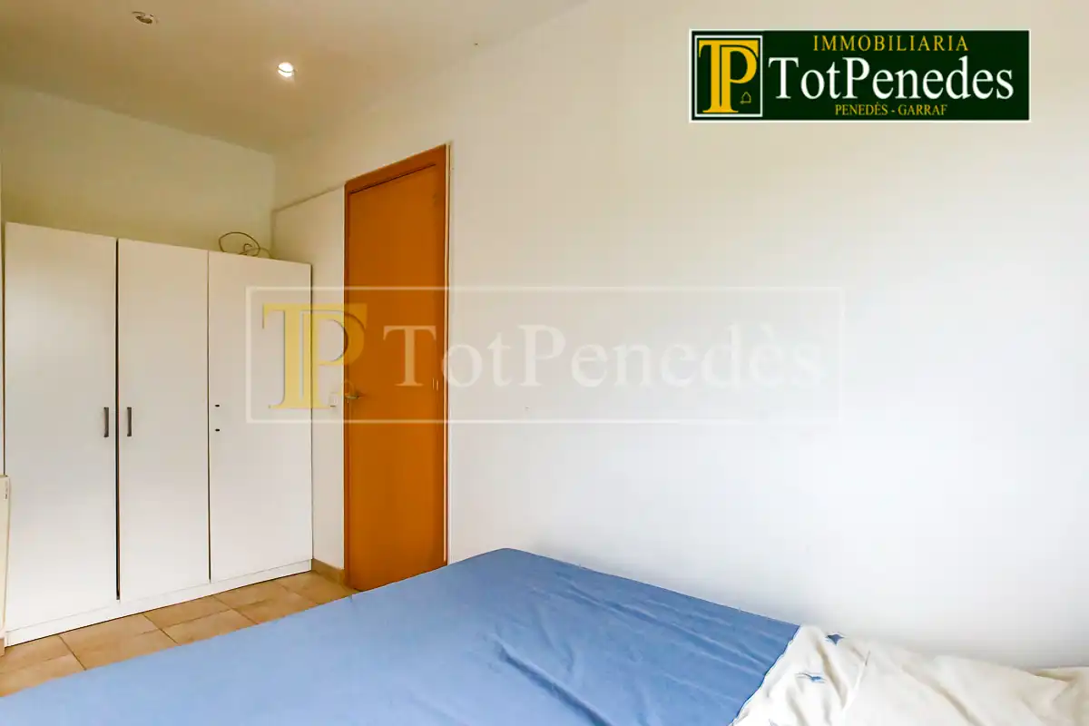 Schlafzimmer von Wohnung zum Verkauf in Subirats mit Heizung, Möbliert und Ofen