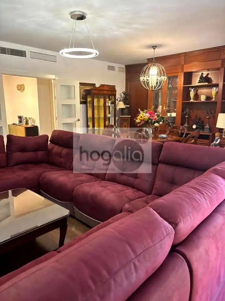 Wohnzimmer von Wohnung zum Verkauf in Sevilla mit Klimaanlage, Terrasse und Gemeinschaftspool