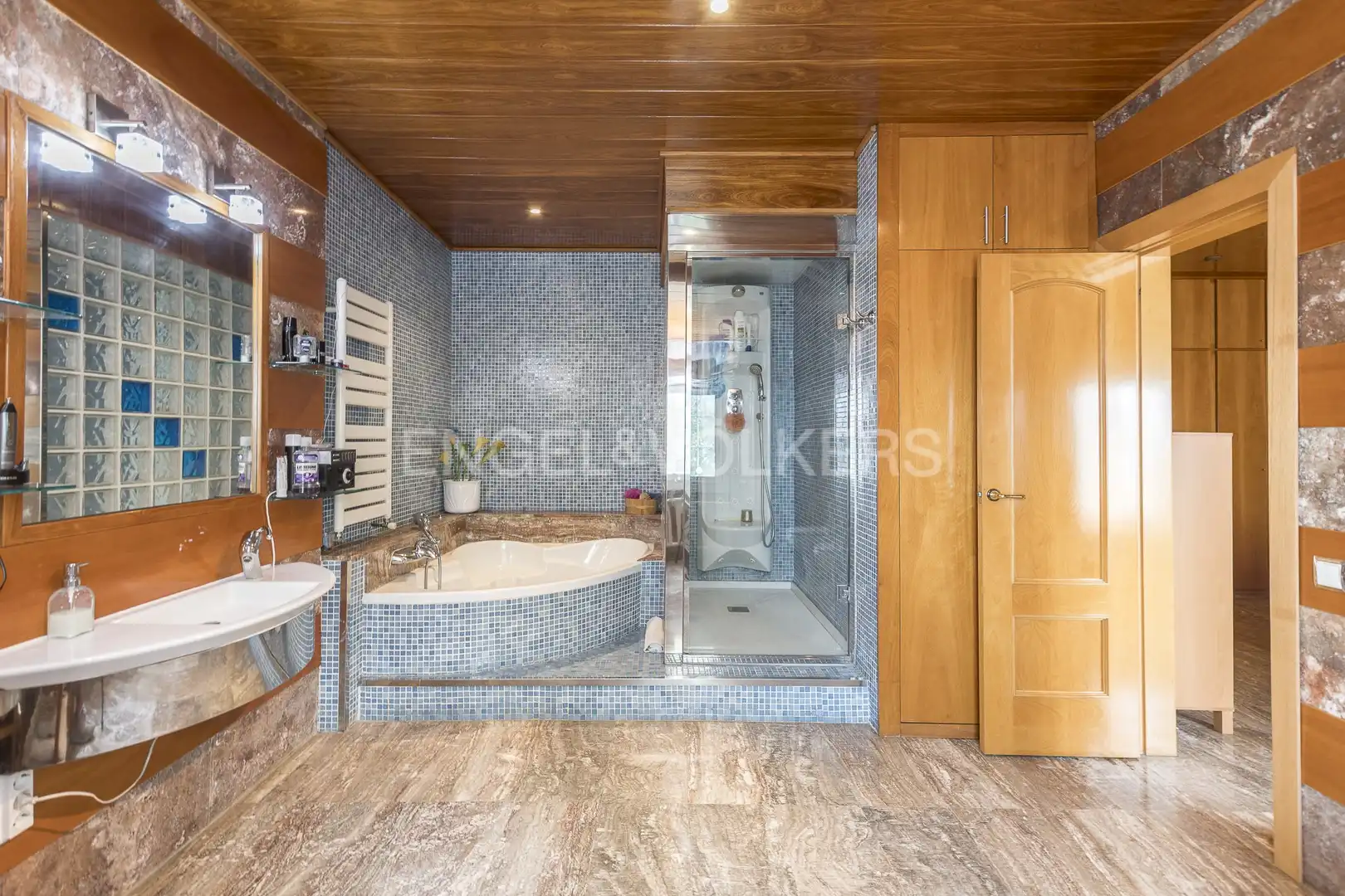 Bany de Casa o xalet en venda en Premià de Mar amb Aire condicionat, Calefacció i Terrassa
