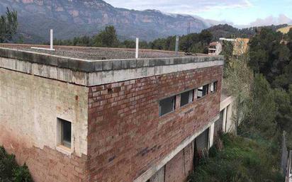 Vista exterior de Casa adosada en venda en Castellar del Vallès