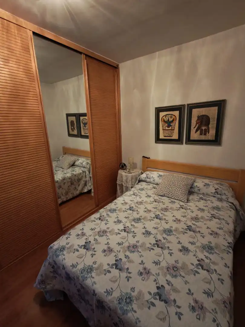 Dormitori de Casa o xalet de lloguer en Cuenca amb Calefacció, Moblat i Forn