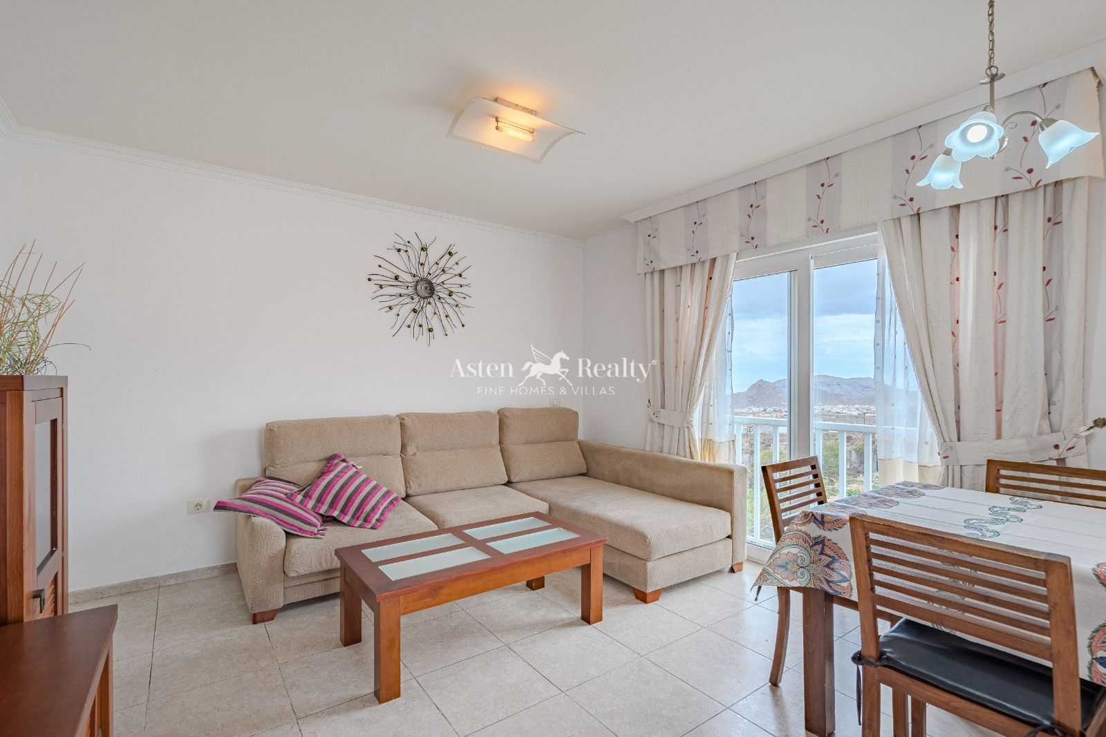 Living room of Apartment for sale in Arona  with Terrace, Storage room and Swimming Pool