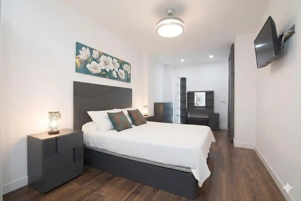 Bedroom of Flat for sale in Elche / Elx