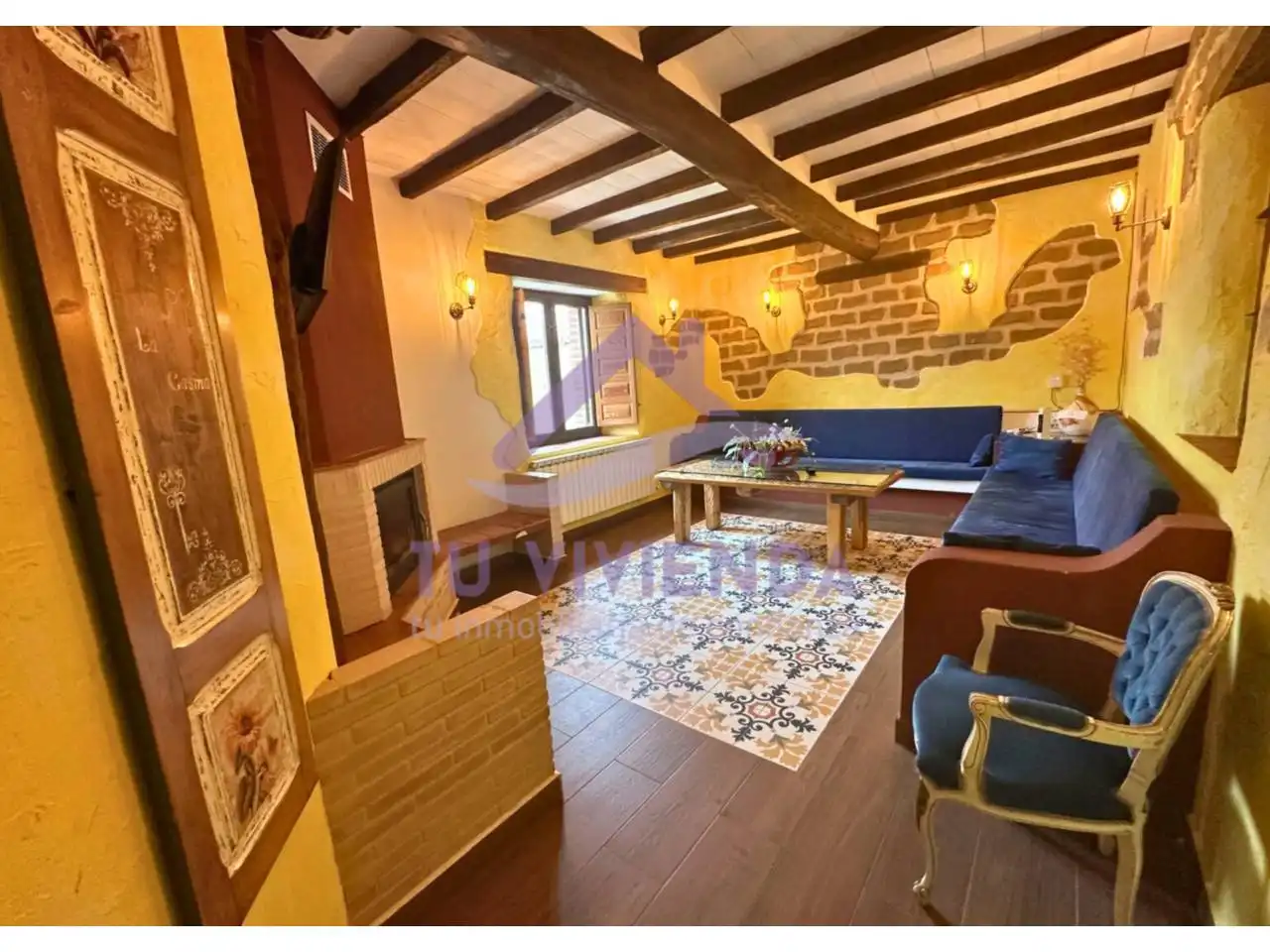 Sala de estar de Casa o chalet en venta en Bustillo de la Vega con Jardín privado, Piscina y Amueblado