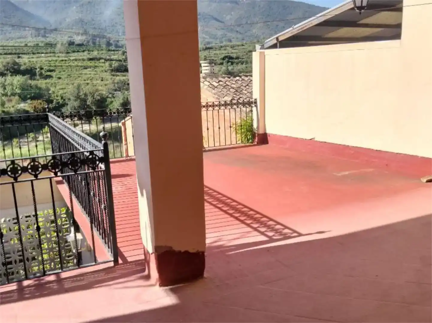 Terrace of Flat for sale in Otos  with Air Conditioner, Private garden and Storage room
