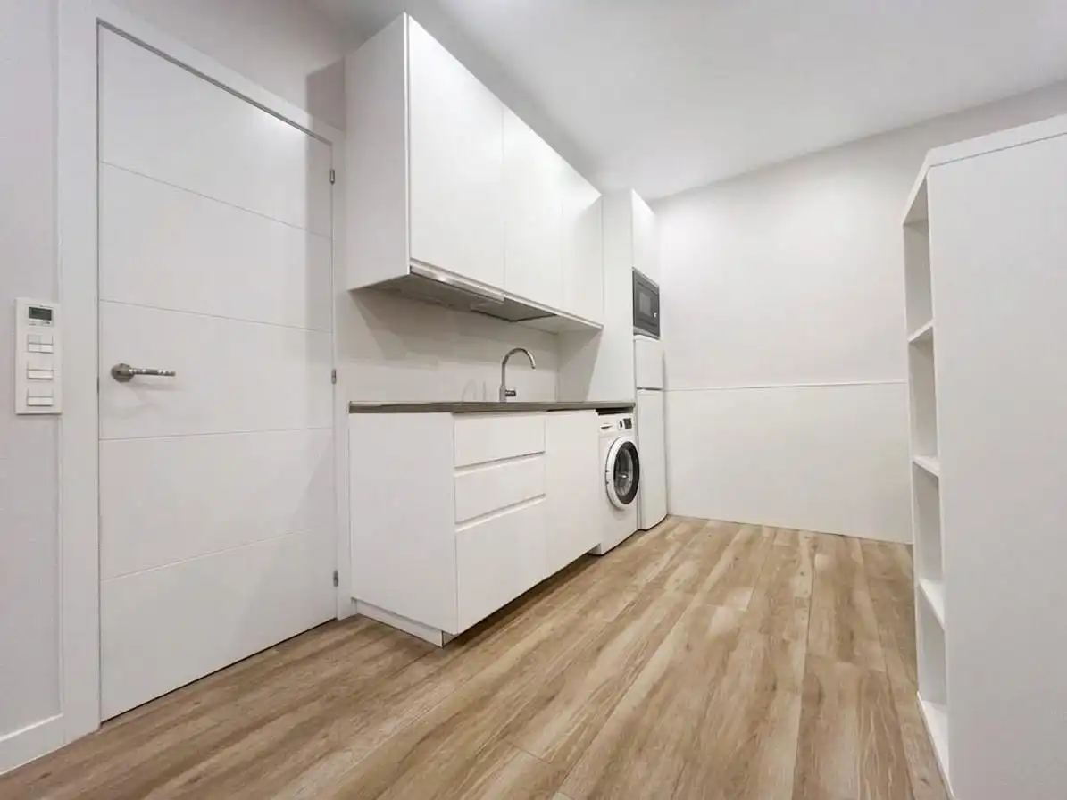 Studio with lift for sale in Calle Arriaga, imagen 7