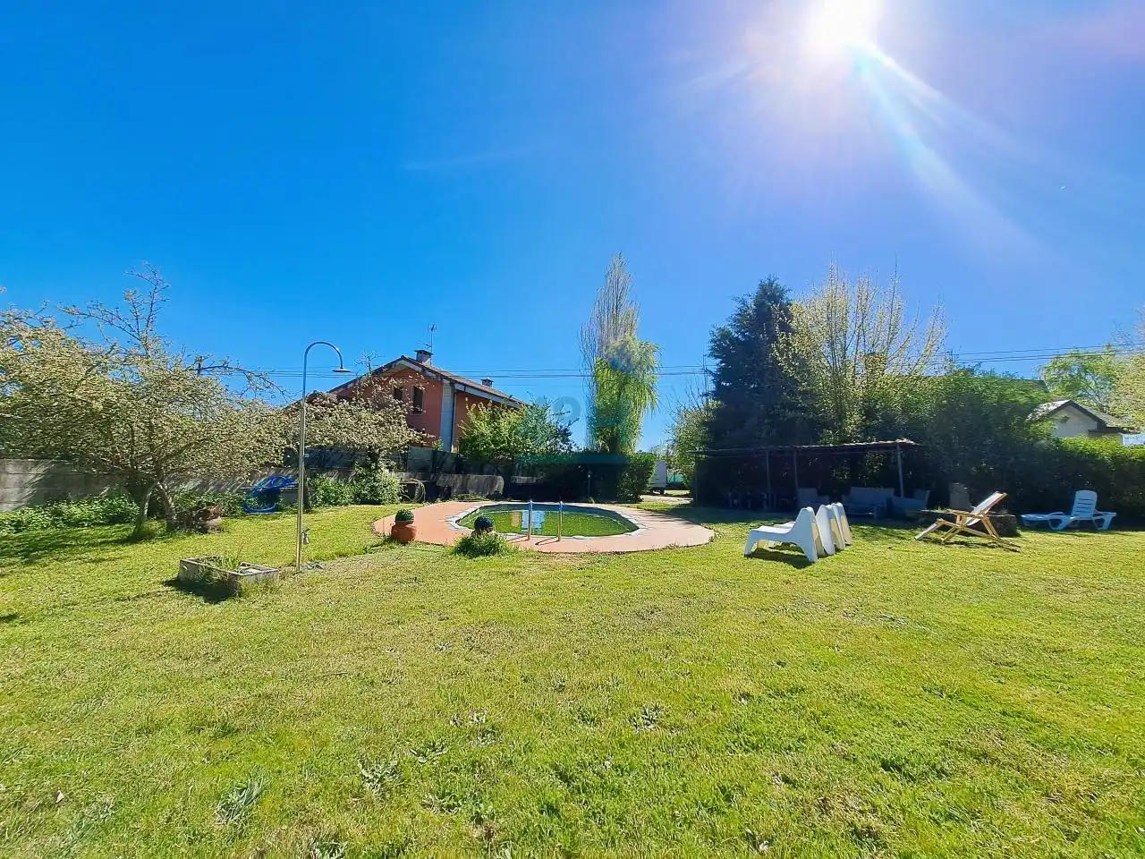 Jardí de Casa o xalet en venda en San Cibrao das Viñas amb Calefacció, Jardí privat i Terrassa
